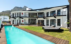 1St Crescent Guest House